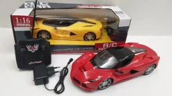 Véhicules-DDD Toys Ferrari avec télécommande