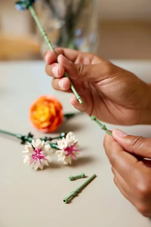 Jeux De Construction-Lego Botanicals 10342 Le joli bouquet de fleurs roses