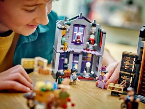 Jeux De Construction-Lego Harry Potter 76439 Ollivander et Madame Guipure prêt-à-porter pour mages et sorciers